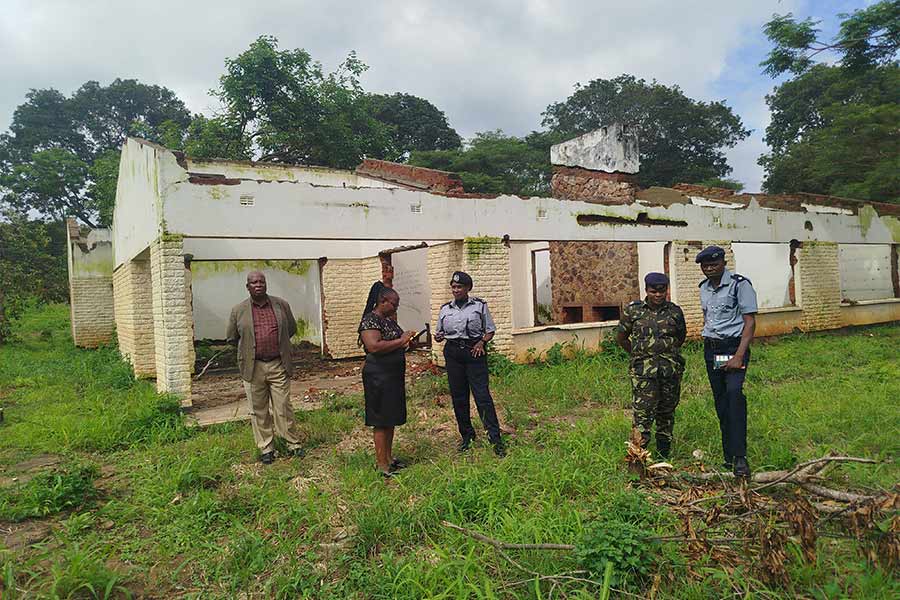 Unknown People Encroach Egyptian Embassy